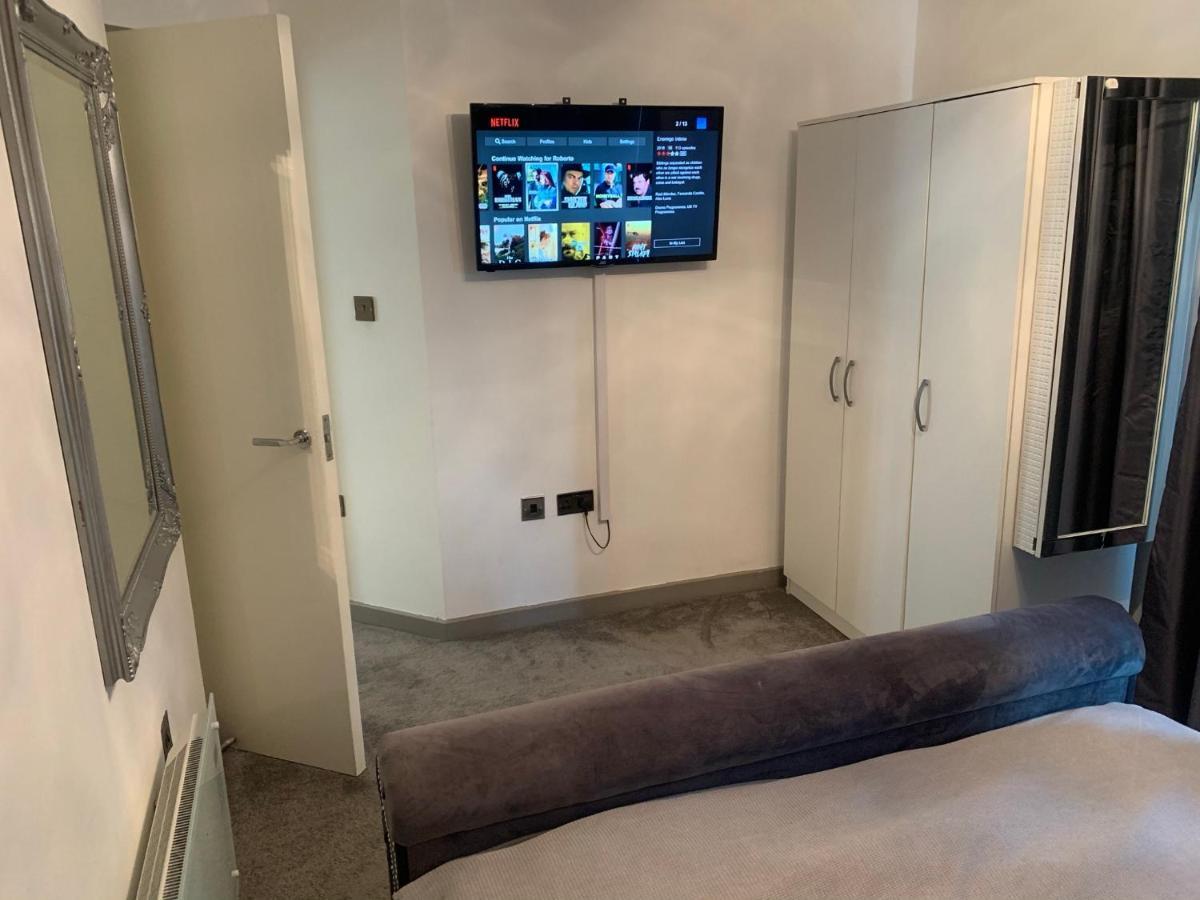 Westside Two Apartment Бирмингам Екстериор снимка